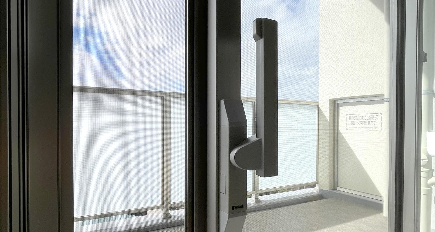 プレミスト大江本町のリビング・ダイニングのドア