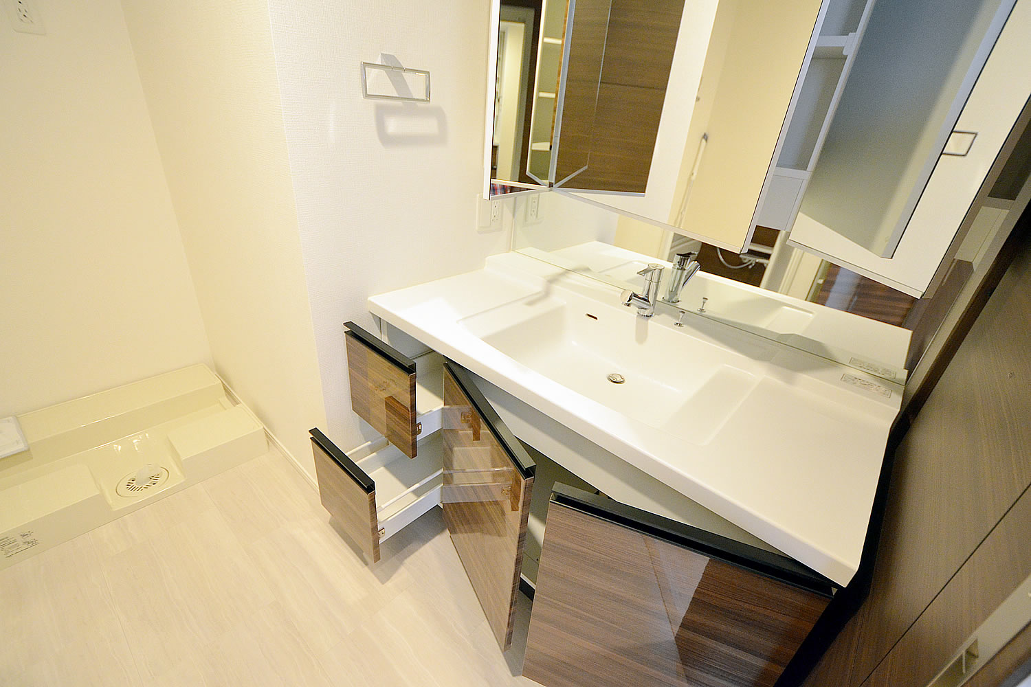 熊本市中央区マンション・プレミスト大江本町の最上階11階パウダールーム