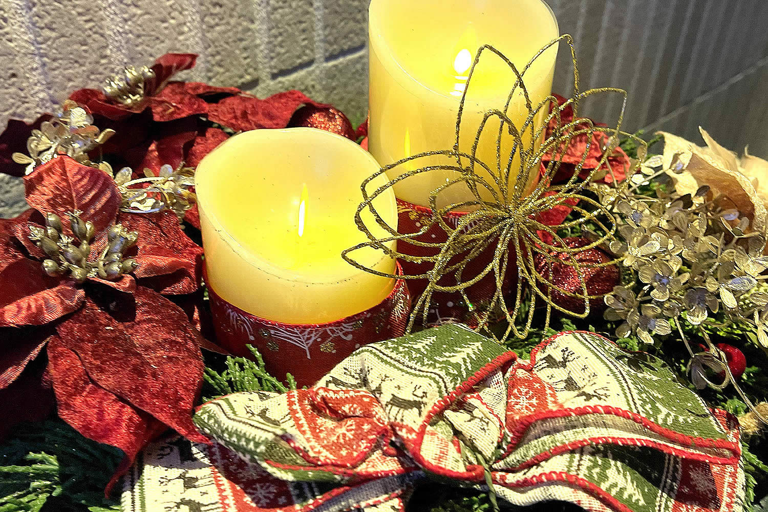 熊本市中央区マンション・プレミスト大江本町のエントランスのクリスマス飾り