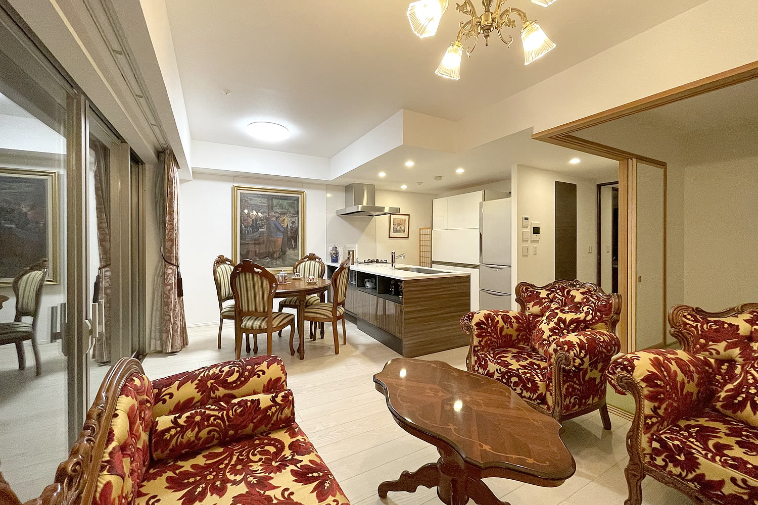 熊本市中央区マンション・プレミスト大江本町の最上階11階リビングダイニング